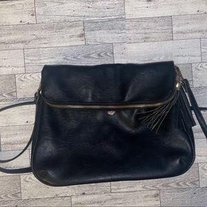 Black crossbody purse